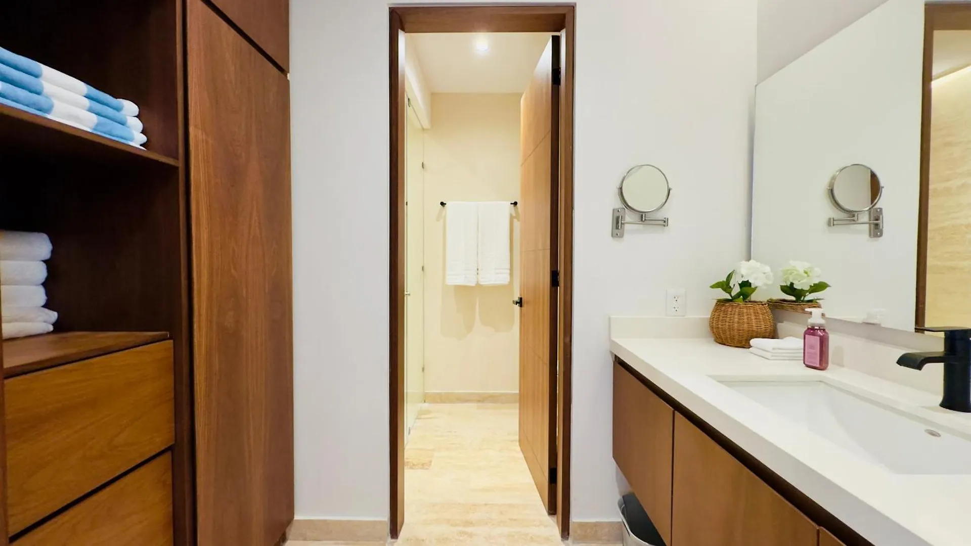 Karanda Tulum Apartman