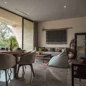 De Lujo, Alberca, Gym, Jacuzzi En Areas Comunes Tulum